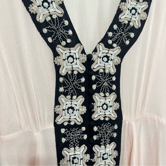 Free People Journey to the Horizon Maxi Dress‎ 4 pink boho hippie embroidery - Picture 8 of 11